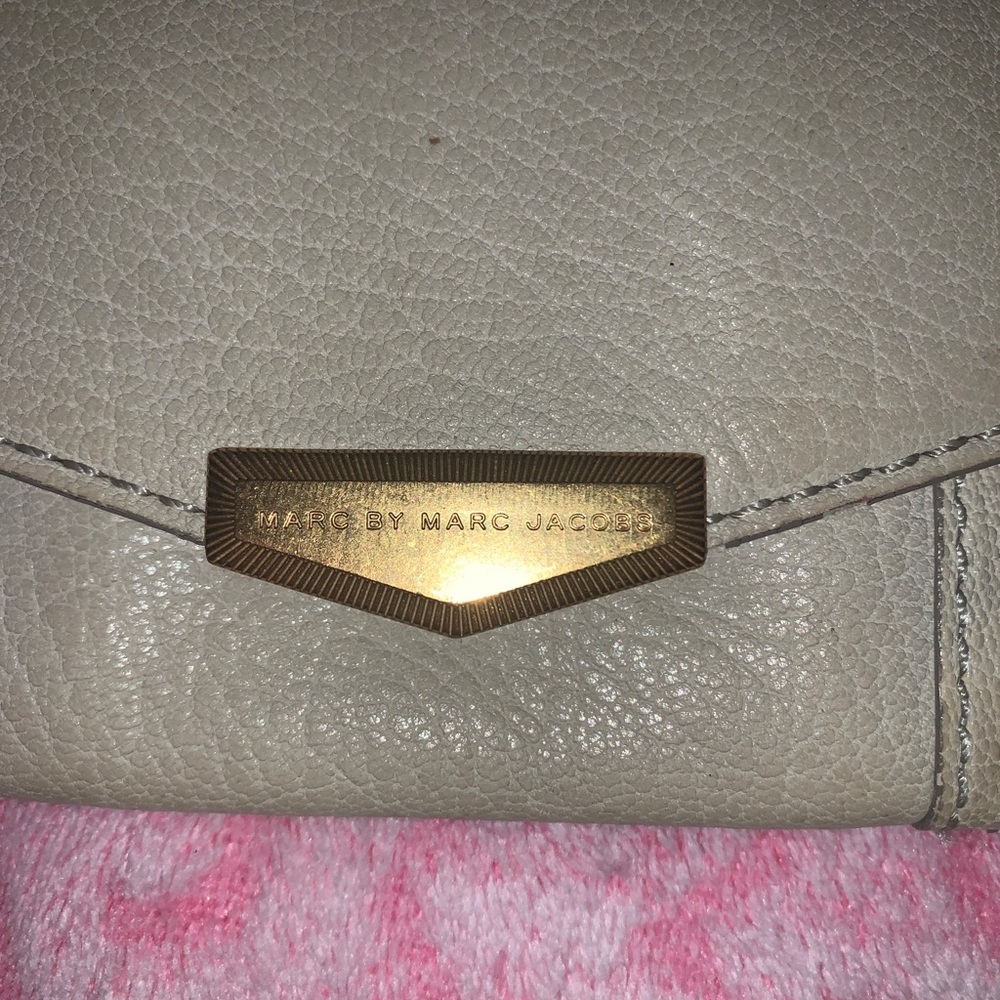 Marc Jacobs Wallet - image 4